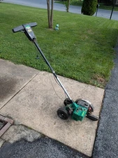 Weed Eater PE550 Gas Lawn Garden Power Edger Gear Drive, Starts On Staring Fluid