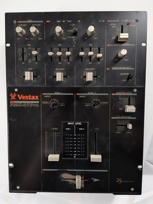 Vestax PMC-07 Pro Professional 2-Channel DJ Battle Mixer Powers On Untested