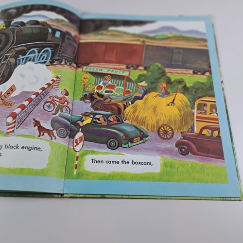 Big Golden Book The Little Red Caboose Train Full Color Hardcover c1969 - Imagen 8 de 9