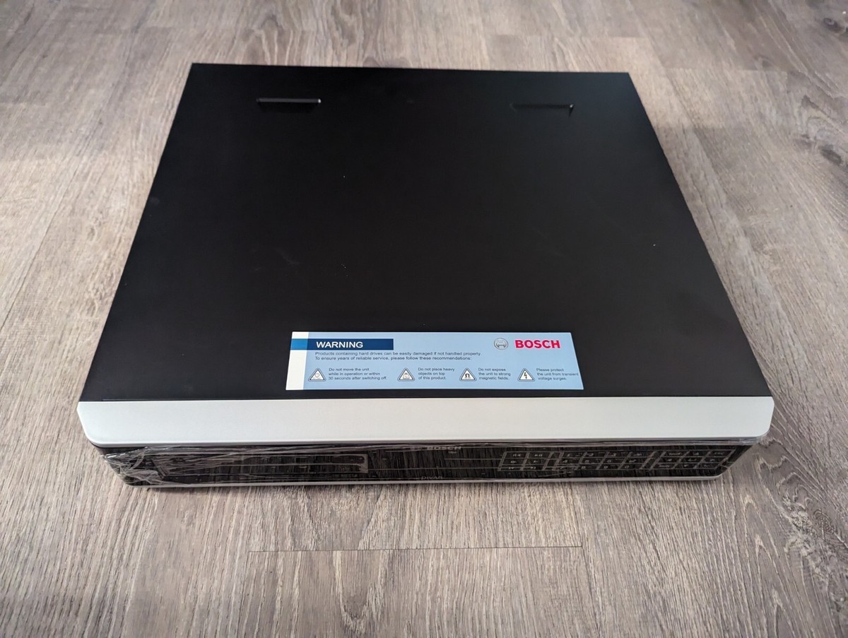 BOSCH Divar 5000 Network Video Recorder 32CH DRN-5532-446WAG. NO