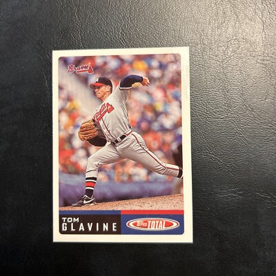 B98a Tom Glavine #37 Atlanta Braves 2002 Topps Total