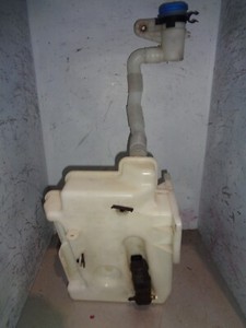 VW Scirocco 137 1.4 TSI Spritzwasser Behälter Pumpe VW 1K0955453Q 1K6955651