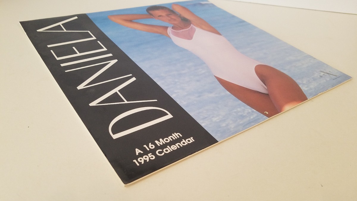 Daniela Pestova big Calendar　2002 Daniela Pestova big Calendar 2002 Daniela Pestova Calendar 2002