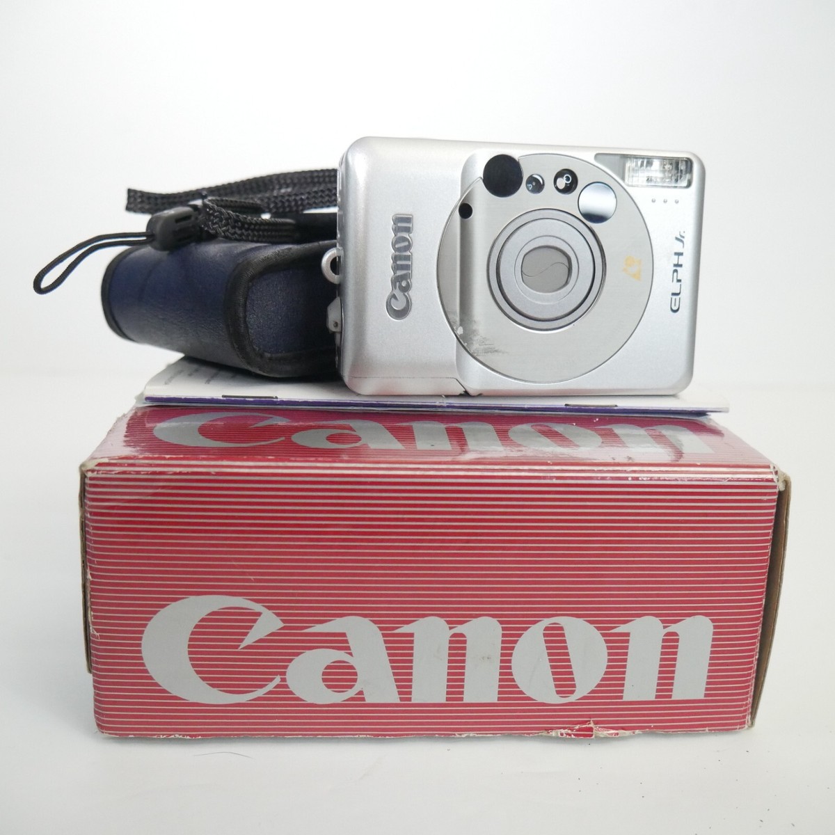 Canon Elph Jr IX240 Point & Shoot Camera With Case Box And Papers