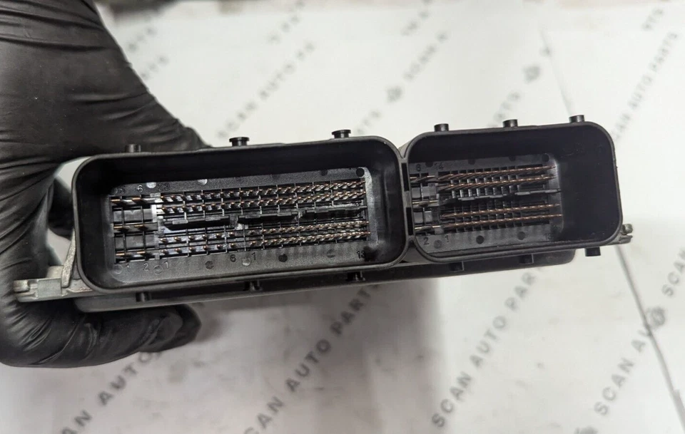 Used Siemens 7576297 / DME MSV80 ECU 5WK90188 - Image 3 of 4