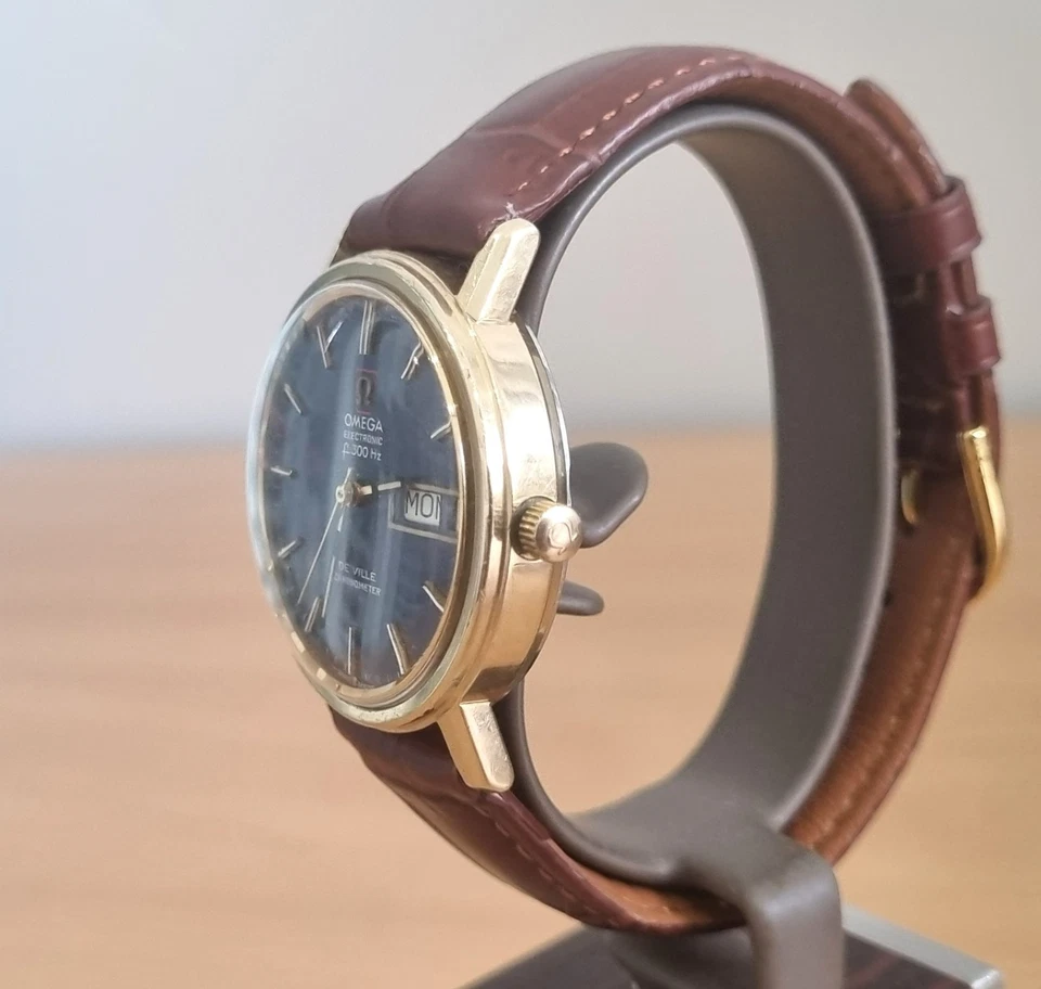 Vintage GP Omega De Ville Chronometer Swiss 12 jewel Tuning Fork watch.  RUNS - image 4 of 4