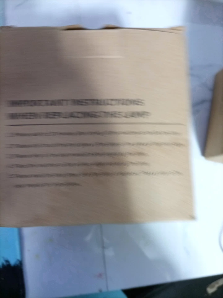 Lámpara y carcasa serie AL™ LT60LP para proyectores NEC - Foto 3 de 4