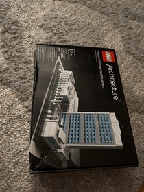 LEGO Architecture: United Nations Headquarters (21018)