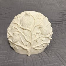 Barbara King Illuminated Sandstone Cardinal Warm White Morphing Colors