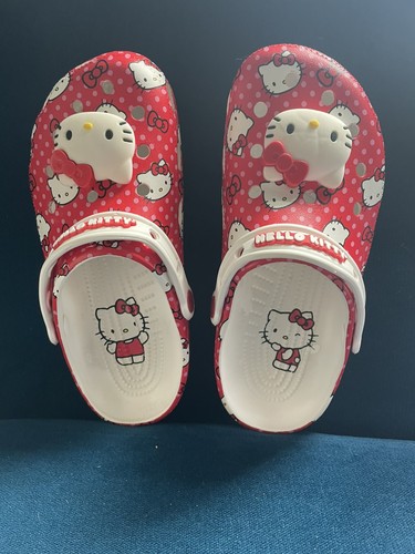 Sanrio Hello Kitty Classic Slip On Crocs Shoes Women’s Size 6 NWOT - Picture 3 of 11