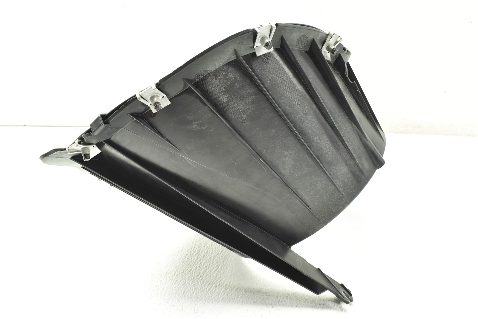 McLaren 570s Right Cooling Shroud Support 13A6973CP