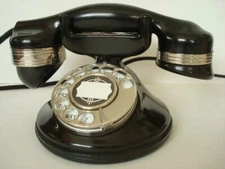 Automatic Electric Monophone 1A desktop antique telephone. 