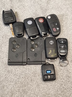 10 x gebrauchte funktionierende Autoschlüssel Fernbedienungen Schlüsselanhänger - Restposten