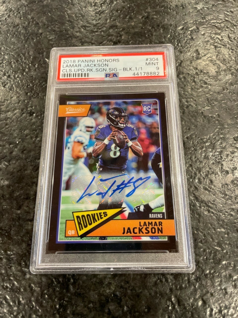 Lamar Jackson Panini Honors Classics Update Rookies #304 Significant Signature Black