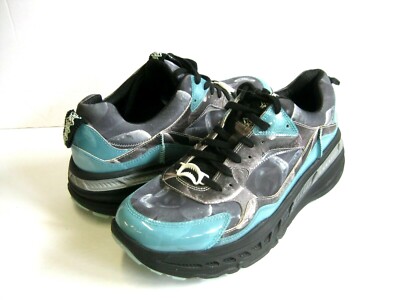 ca805 x bears sneaker