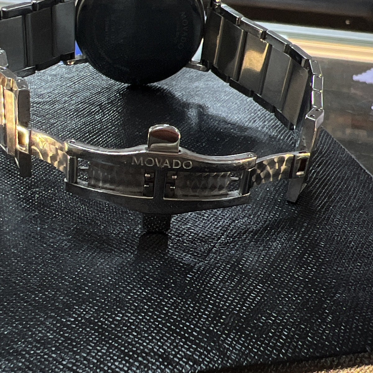 Movado Sapphire Mirror Dial Silver Tone Stainless Steel Men