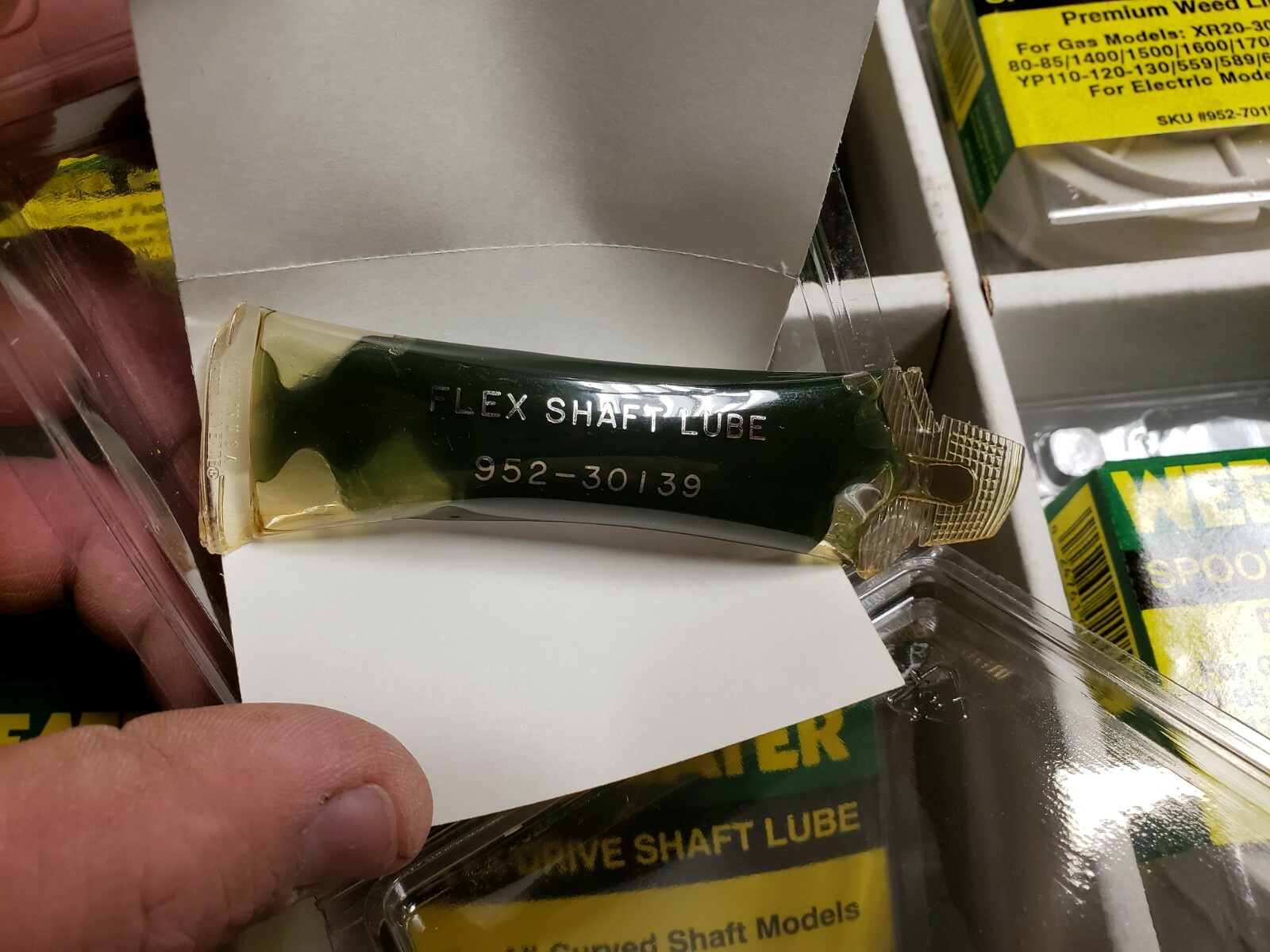 For 1 POULAN PRO WEED EATER Genuine OEM Flex Drive Shaft Lube 701570