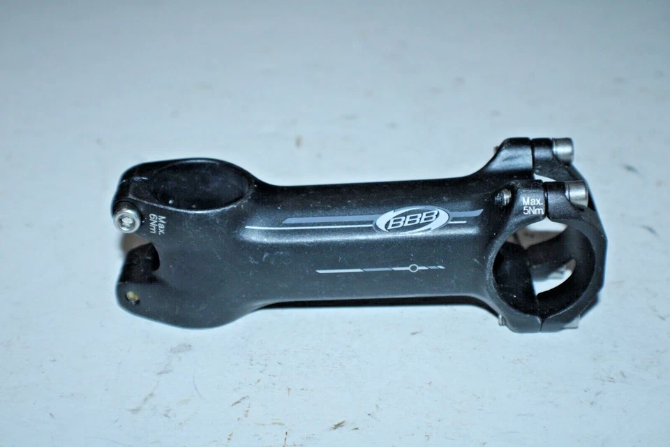 Vástago de bicicleta de carretera BBB EX100 1 1/8" sin banda de rodadura 100 mm 6 ° elevación 31,8 mm negro remitente a EE. UU. Foto 2 de 4