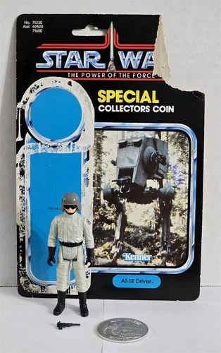 B-182 VINTAGE 1980'S KENNER STAR WARS POTF AT-ST DRIVER COMPLETE WITH CARD BACK