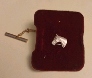 Vintage Krementz Horse Tie Tack Pin. 14K Gold .5G