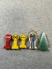 Vintage 1997 Thomas  Friends Wooden Railway Signs Conductor Tree Conductor