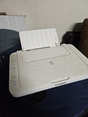 Canon PIXMA MG2522 all-in-one inkjet.