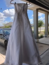 David's Bridal Strapless A-Line Wedding Dress Lace/Beading Train 2 V8294
