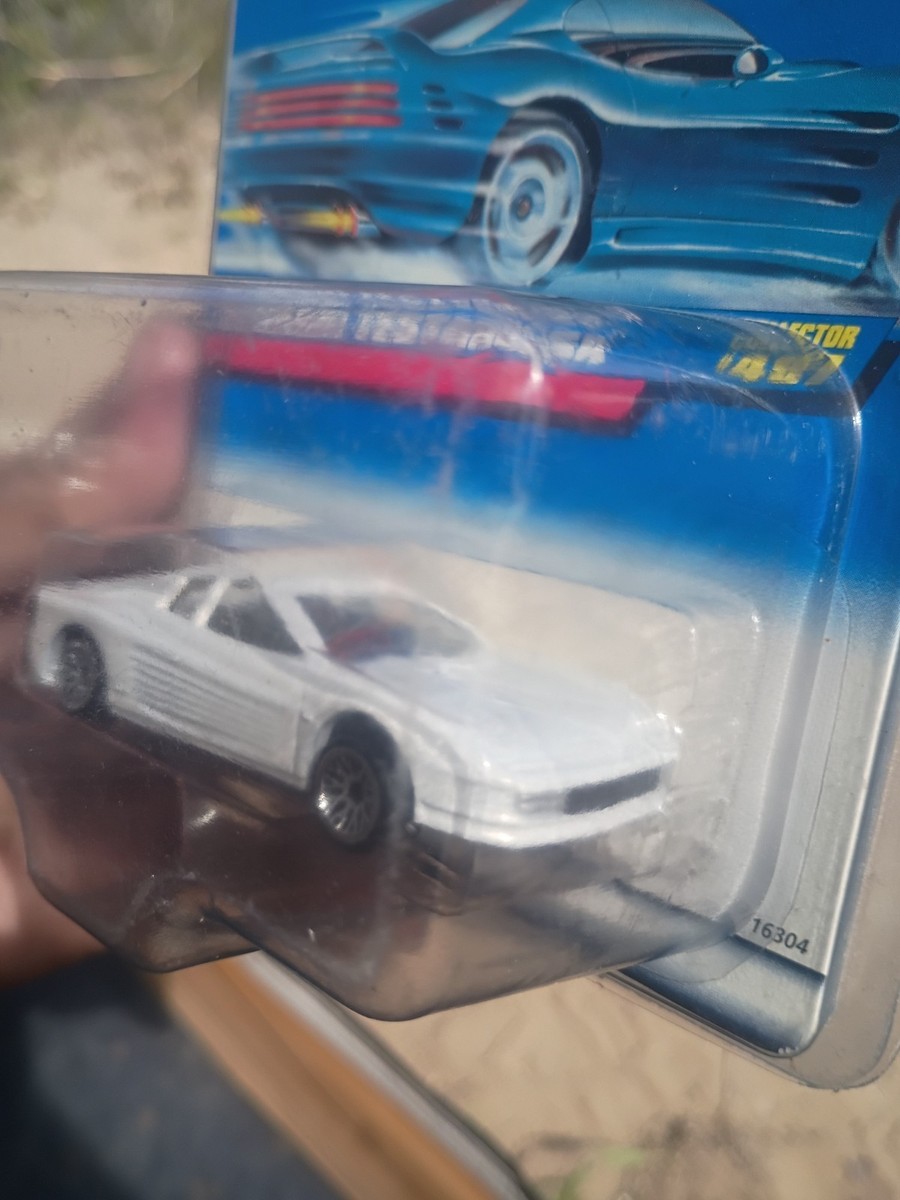 Hot Wheels Ferrari Testarossa White, Card#497 | eBay