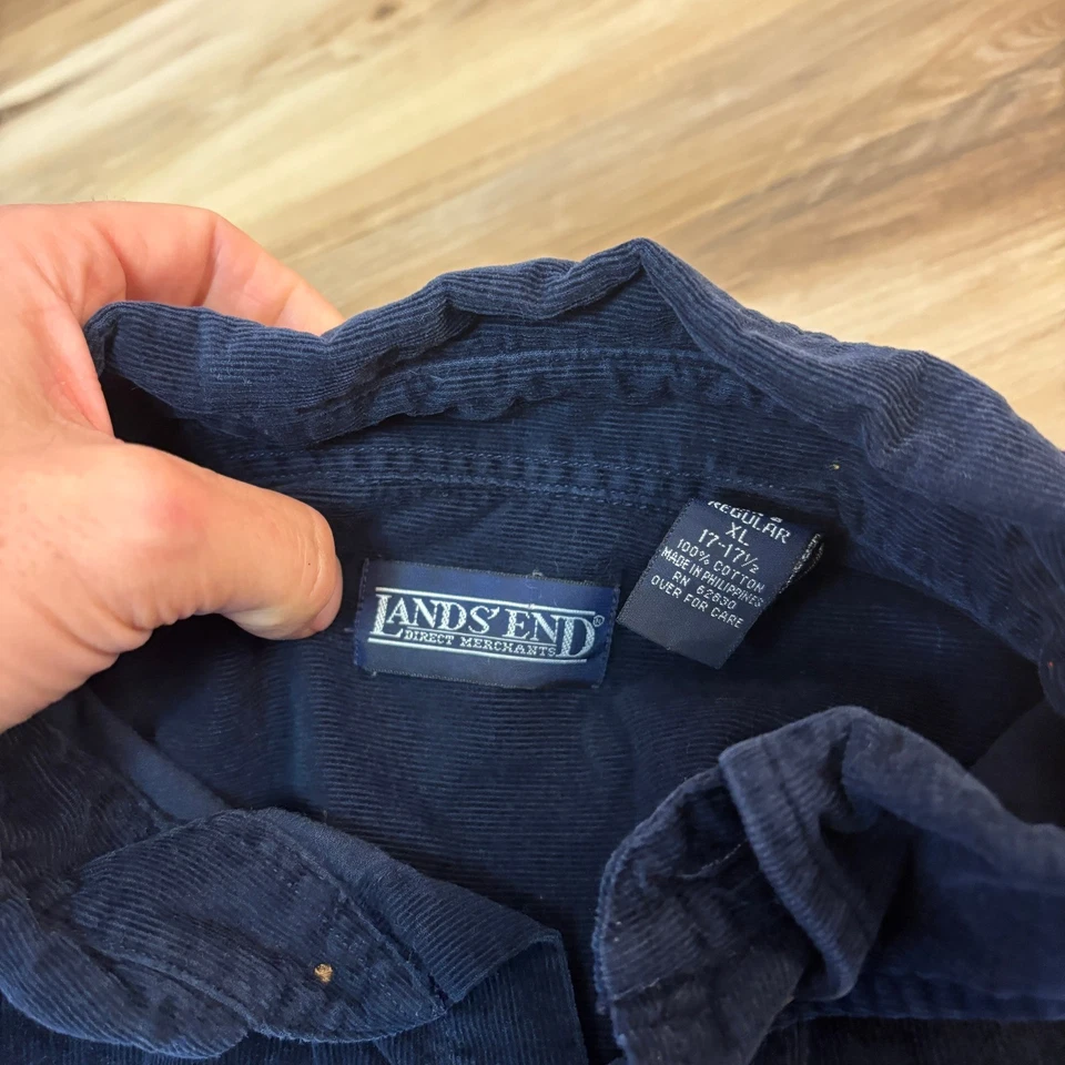 Camisa con botones de pana Lands End para hombre XL azul marino manga larga bolsillos Foto 3 de 4