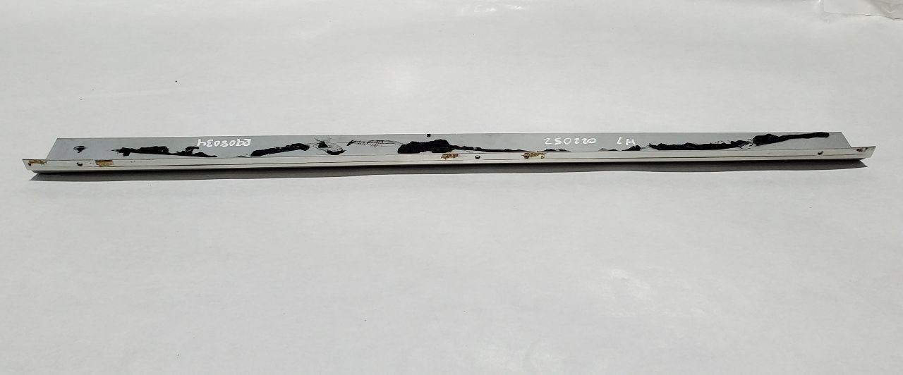 2003 Maserati Spyder Cambiocorsa OEM Left Driver Door Sill 