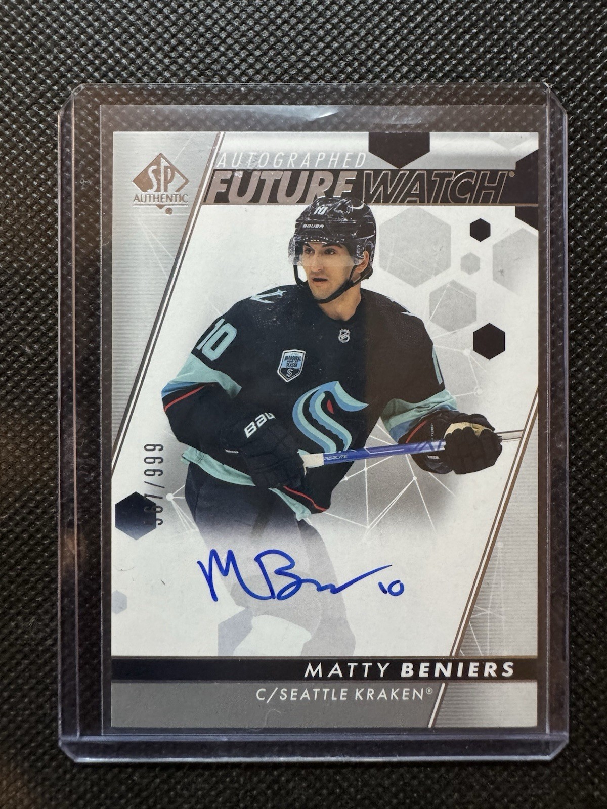 2022-23 UD SP Authentic #103 Matty Beniers FWA Future Watch Auto FWA SP /999