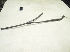 TOYOTA AVENSIS Estate T27 Scheibenwischer vorne 3392125686 2.20 Diesel 16427516