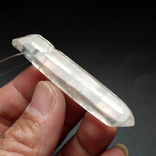 50g/3pcs Natural Clear Quartz Crystal Polishing Point Obelisk Wandw / Hole 016 - Picture 7 of 8
