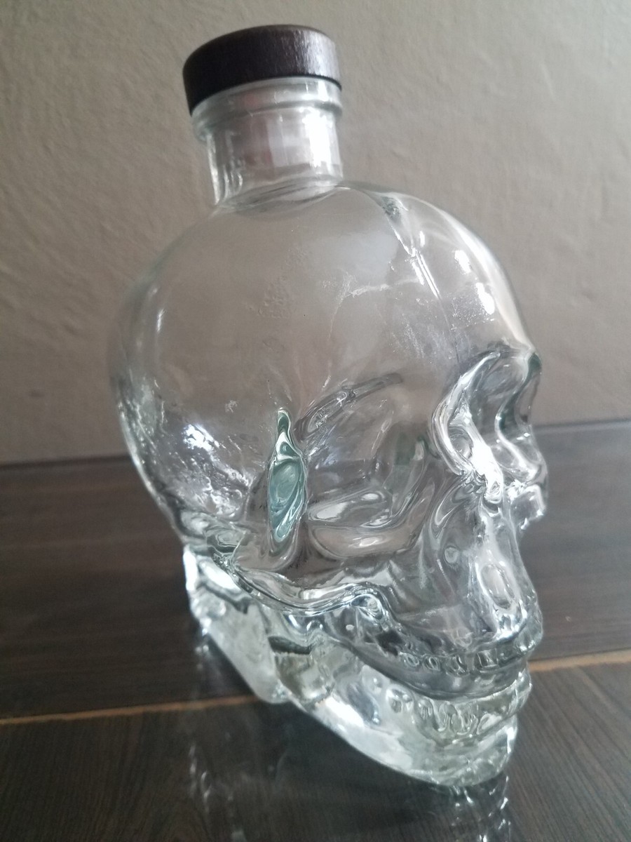 Crystal Head vodka skull bottle 750ml original cork empty crafts
