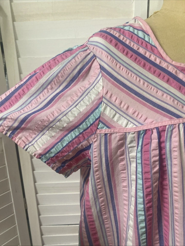 Vestido Rosa K Snap Up Perla Botón Casa Talla Bata Rayas Bolsillos Talla Grande Foto 3 de 4