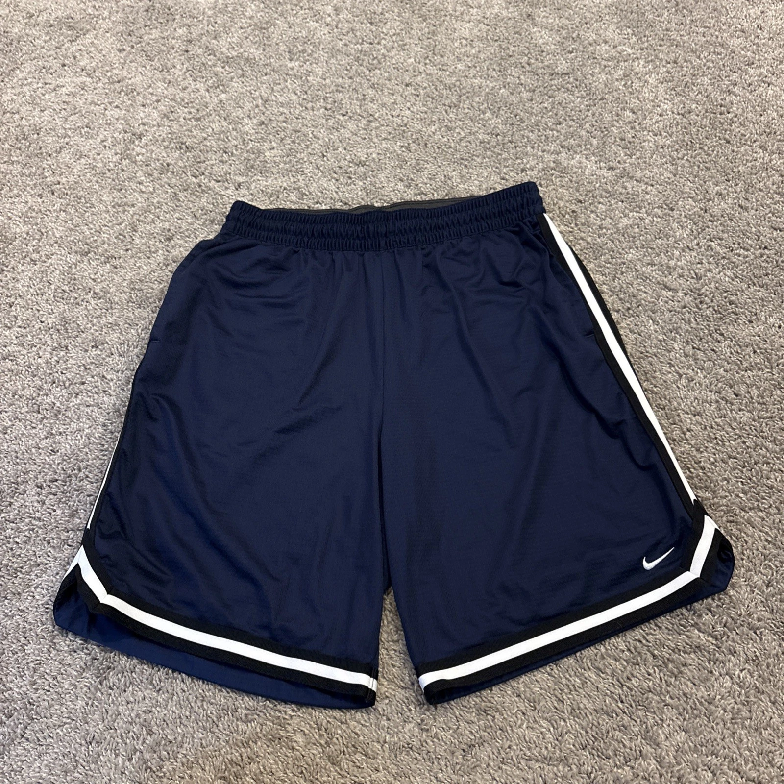 Nike Dri-FIT Mens DNA Basketball Shorts Navy White Mens XL FN2604-410 NWT
