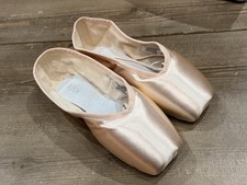 LOT OF 11 - BRAND NEW CUSTOM BLOCH JET STREAM SIZE 6D