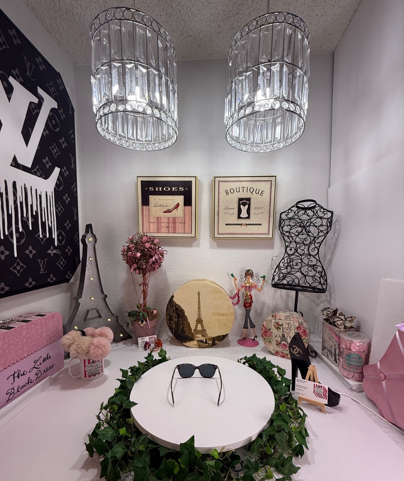 UNIQUE-LONGCHAMP SUNGLASSES! - image 9