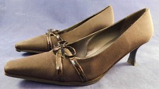 Unworn Vintage Stuart Weitzman Circuit Black Crepe Bow Square Toe Heels Shoes