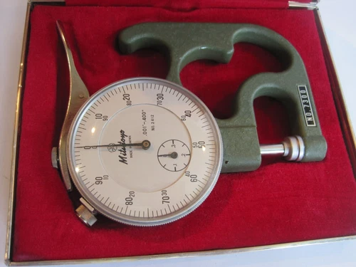 Mitutoyo Handheld Dial Thickness Gauge 7300 / .001-.400 With Case