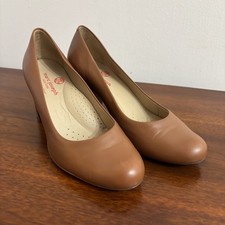 Marc Joseph New York Women  s Midtown Pump Leather Block Heel Brown Size 6.5 155
