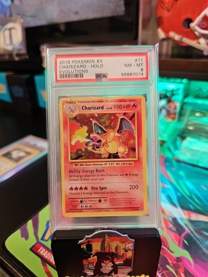 2016 POKEMON XY # 11 CHARIZARD-HOLO EVOLUTIONS PSA 8 NM-MT