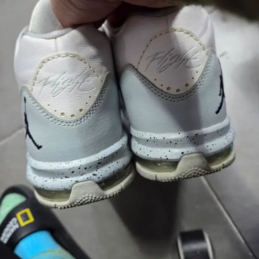 Nike Jordan True Flight White Basketball Shoes 270 thumbnail 3