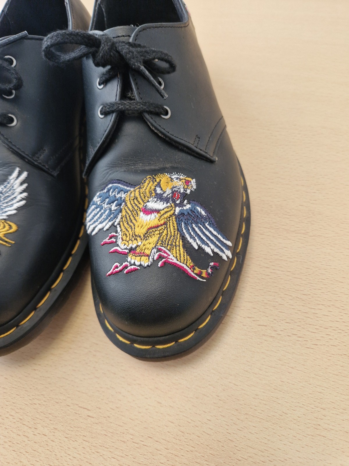 Dr Martens 1461 Souvenir Eagle Skull Tattoo Black Smooth Leather Shoes Sz Uk 9 image 5