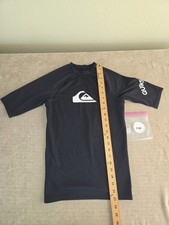 Quiksilver Made for Surfing Short Sleeve Kids Rash Guard UPF 50 Black 14 L/G