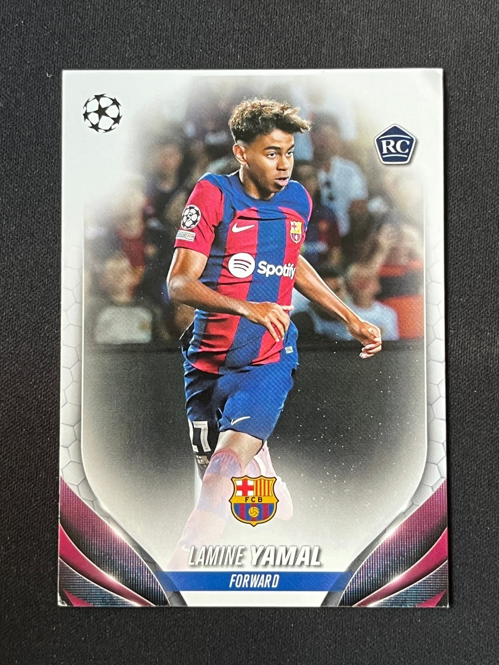 Lamine Yamal 2023-24 Topps UEFA Club Competition Rookie Base #64 -3