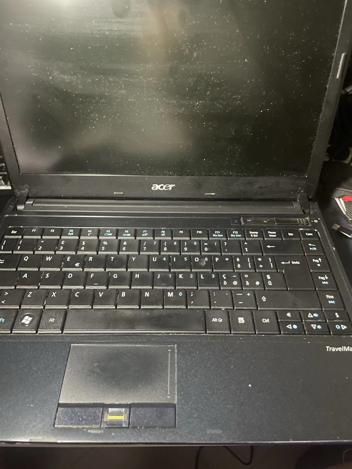 Acer TravelMate TM8372 i5 SSD 128gb ram 4gb Window 10 Pro Alimentatore Originale - Immagine 3 di 4