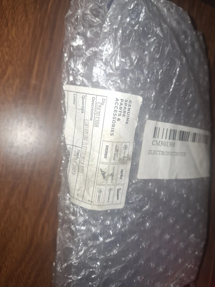 2021 Piaggio medley 125 RISS, ECU / Voltage regulator - Image 4 of 4