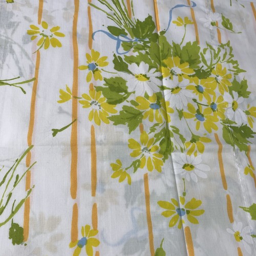 Single Vintage Utica Pillowcase Yellow Flowers Standard Floral No Iron Percale - Picture 5 of 7