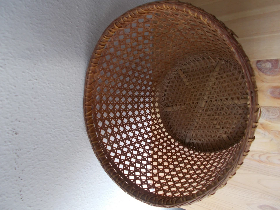 Blumenübertopf oder Papierkorb - schöne Flechtarbeit -- rund - Bild 2 von 4